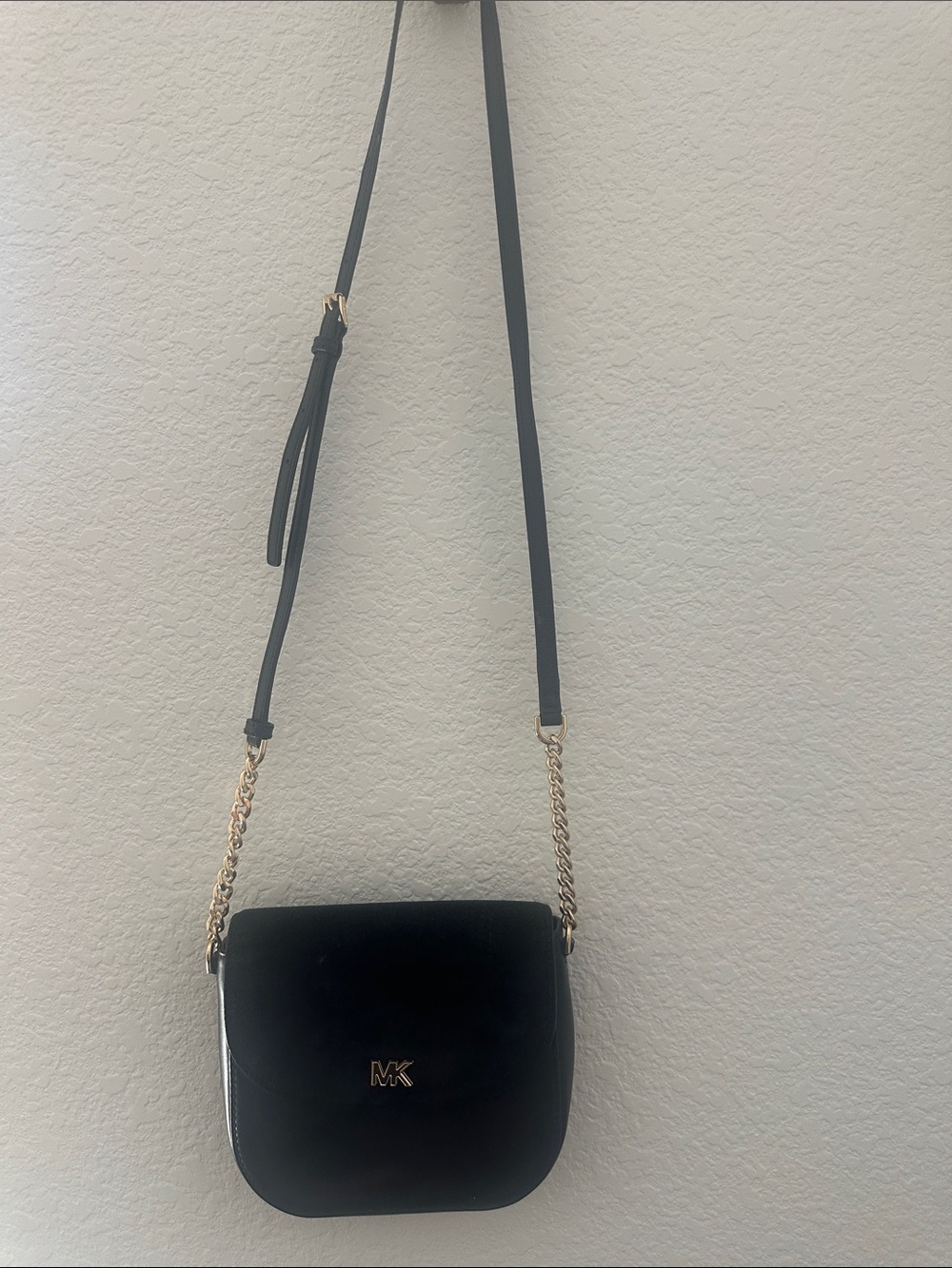 Michael Kors Black Crossbody Saddle Bag with Gold Chain Strap